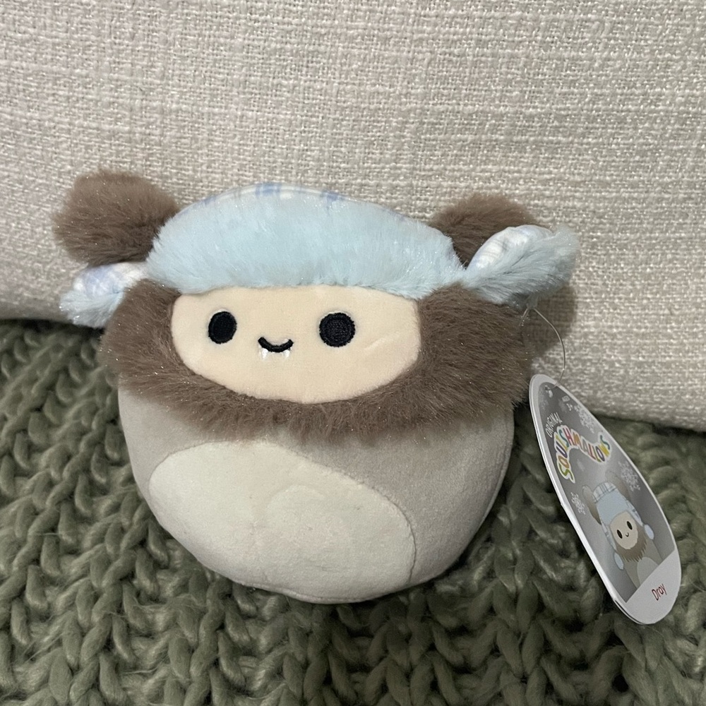 Dray Squishmallow